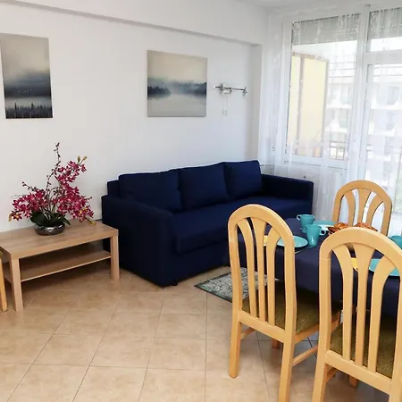 Lido Apartman * Zamardi